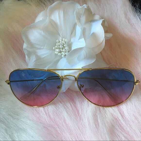Aviator Style Sunglasses   - Picture 1 of 1